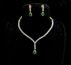 NECKLACE necklace 611 DIAMOND EMERALD