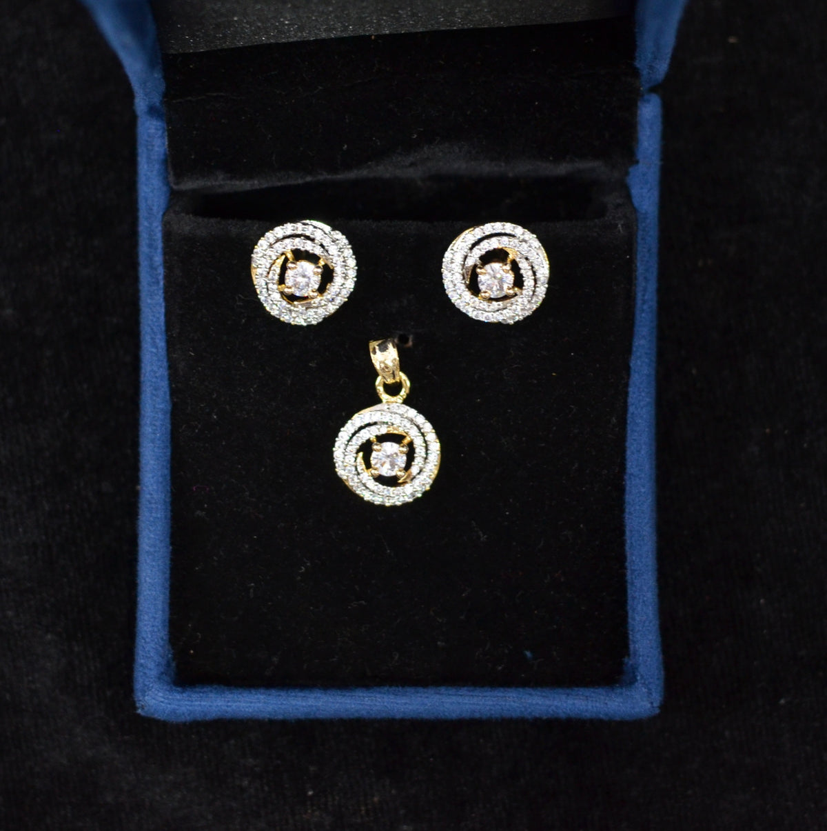 PENDANT SET / LOCKETS pendant set 238 DIAMOND DUAL PLATING DIAMOND LOOK