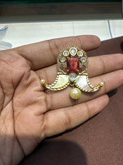 PENDANT SET / LOCKETS TIGERNAIL LOCKET 125 GOLDEN STONE RUBY