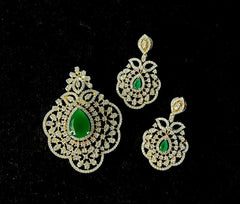 PENDANT SET CHAINS pendant set 174 DIAMOND EMERALD