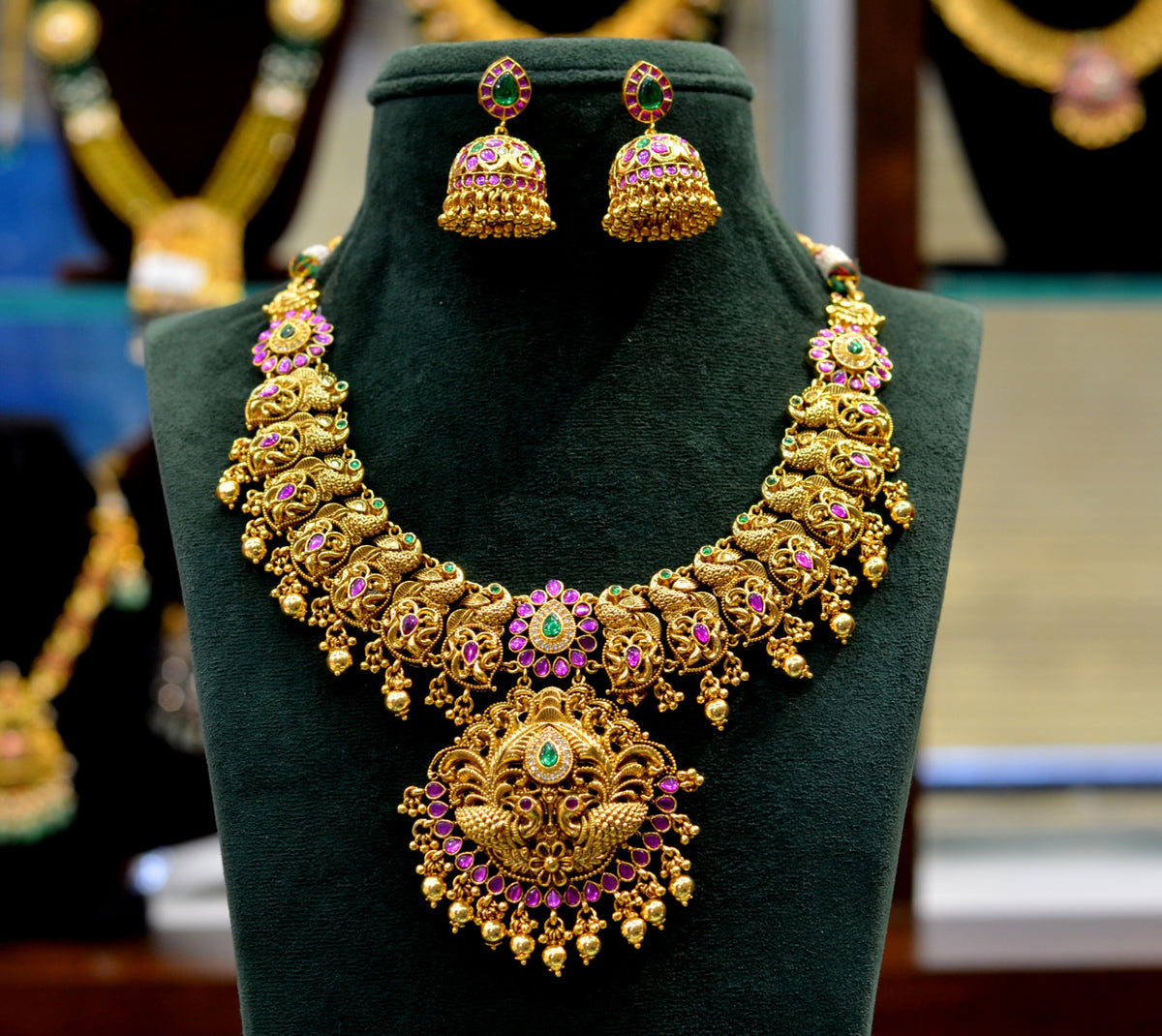 NECKLACE necklace 740 NAKSHI KEMPU GOLDEN