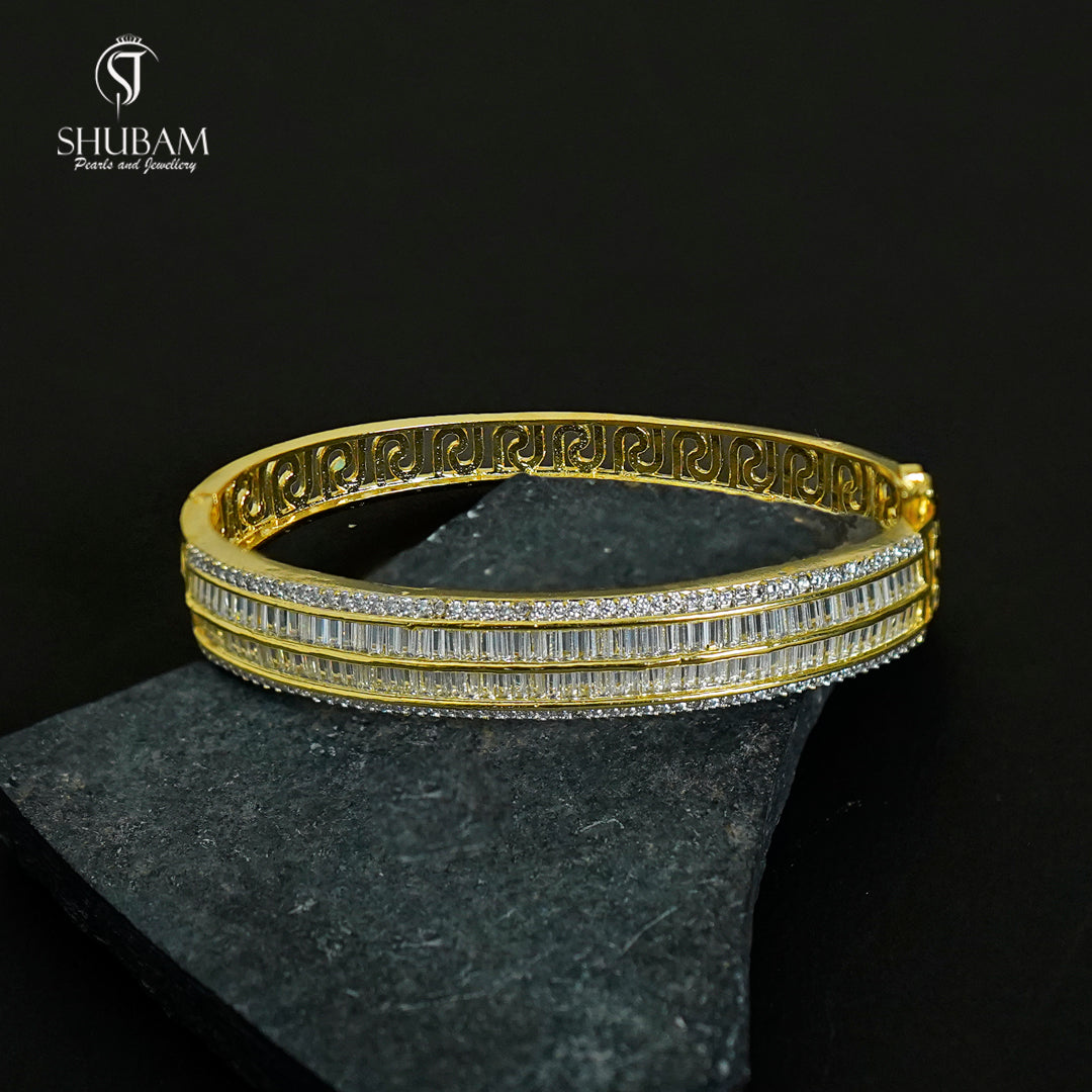 BRACELET/BANGLE Bracelet 001 WHITE Openable
