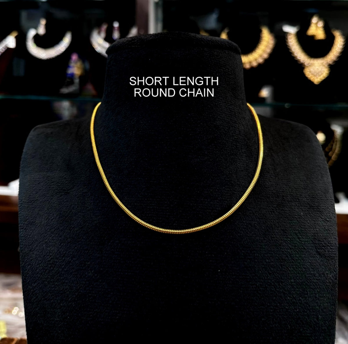 CHAINS AND HASLI Chains short round handmade 16-18 Inch