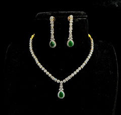 NECKLACE necklace 612 DIAMOND EMERALD
