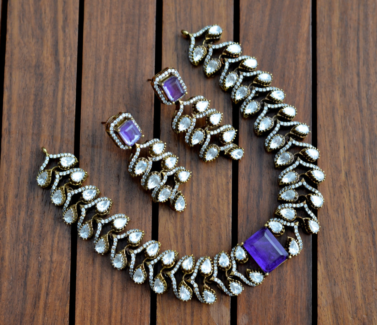 NECKLACE necklace 141 Mozonite With Victorian Polish EMETHYST PURPLE