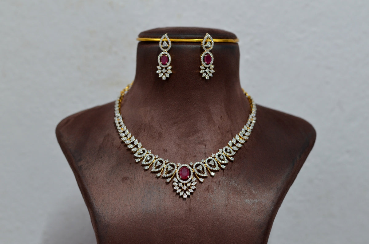 NECKLACE NECKLACE 410 DIAMOND  RUBY