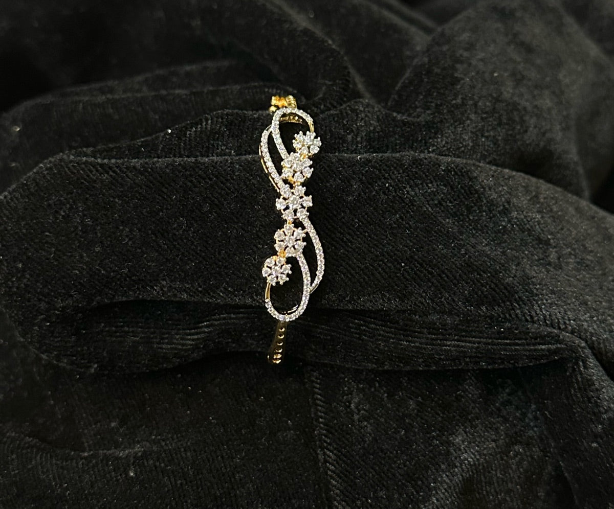 BRACELET/BANGLE bracelet 055 DUAL PLATING DIAMOND LOOK Openable