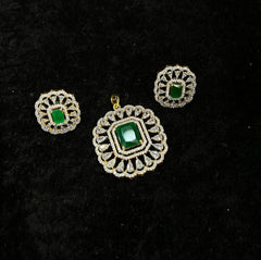 PENDANT SET CHAINS Pendant set 163 DIAMOND EMERALD