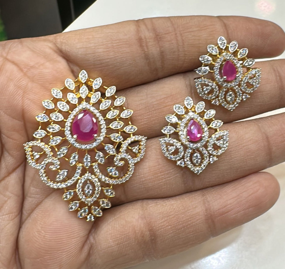 PENDANT SET CHAINS pendant  151 - PE151 DIAMOND RUBY