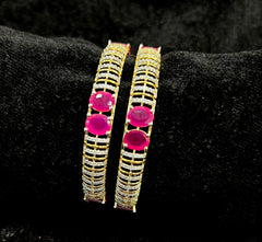 BRACELET/BANGLE BANGLES 1132 RUBY 2'4