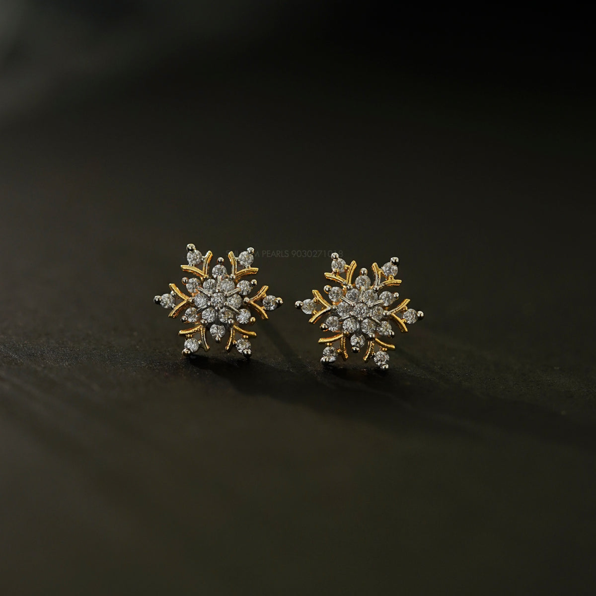 Earring Eartops 151 DIAMOND DUAL PLATING DIAMOND LOOK