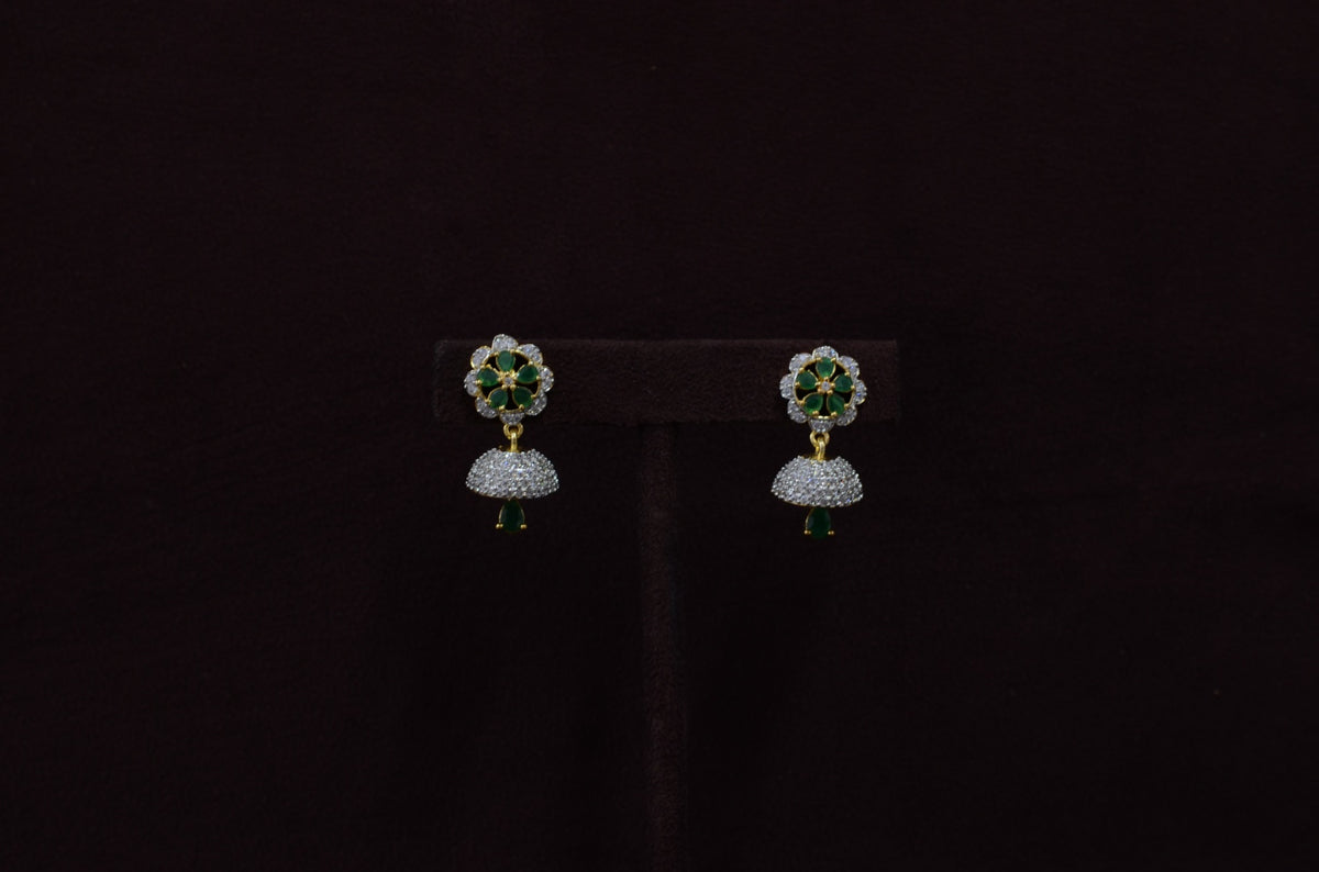 Earring ER066 DIAMOND EMERALD