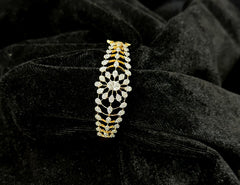 BRACELET/BANGLE bracelet 048 WHITE Openable