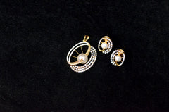 PENDANT SET / LOCKETS Locket 018 DIAMOND pearls