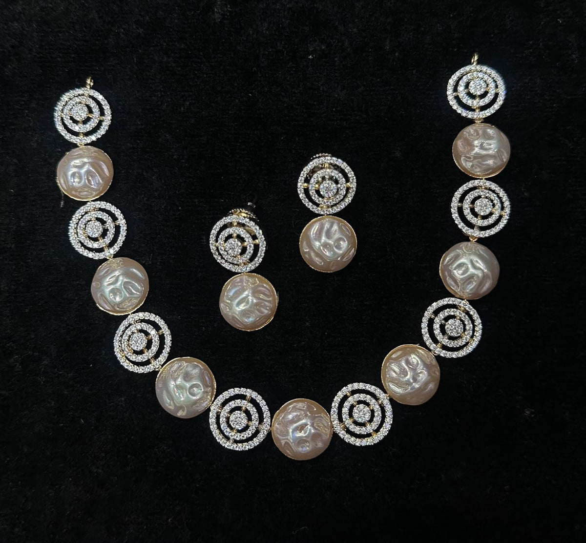 NECKLACE Nk113 DIAMOND pearls
