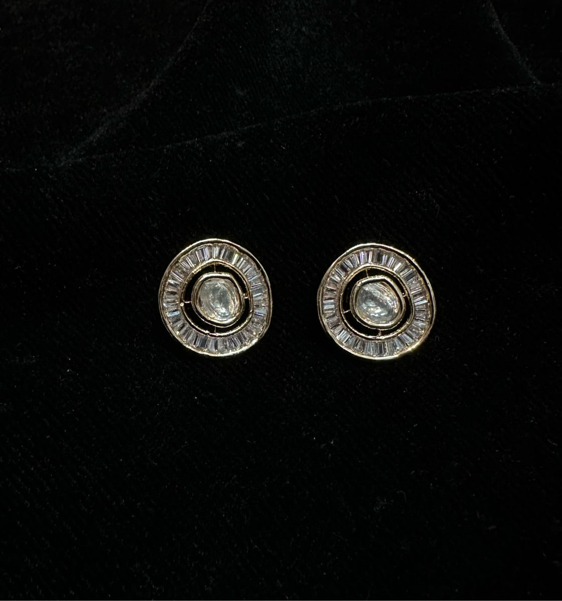 Earring Eartops 240 MOZONITE GOLDEN