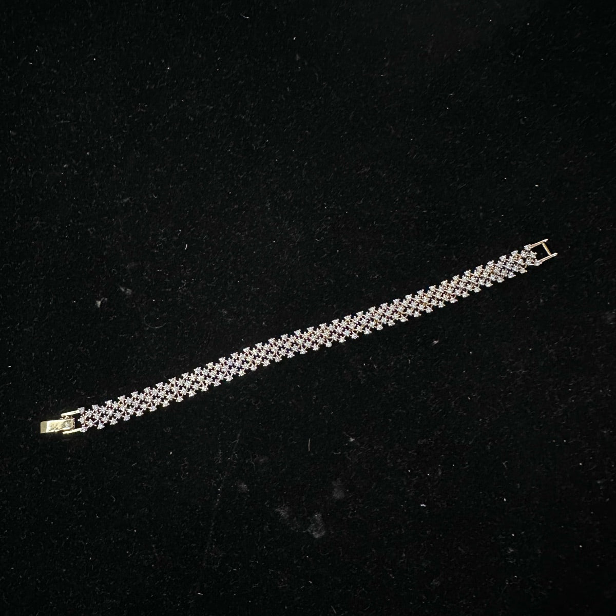 BRACELET/BANGLE Bracelet 043 DUAL PLATING DIAMOND LOOK Openable