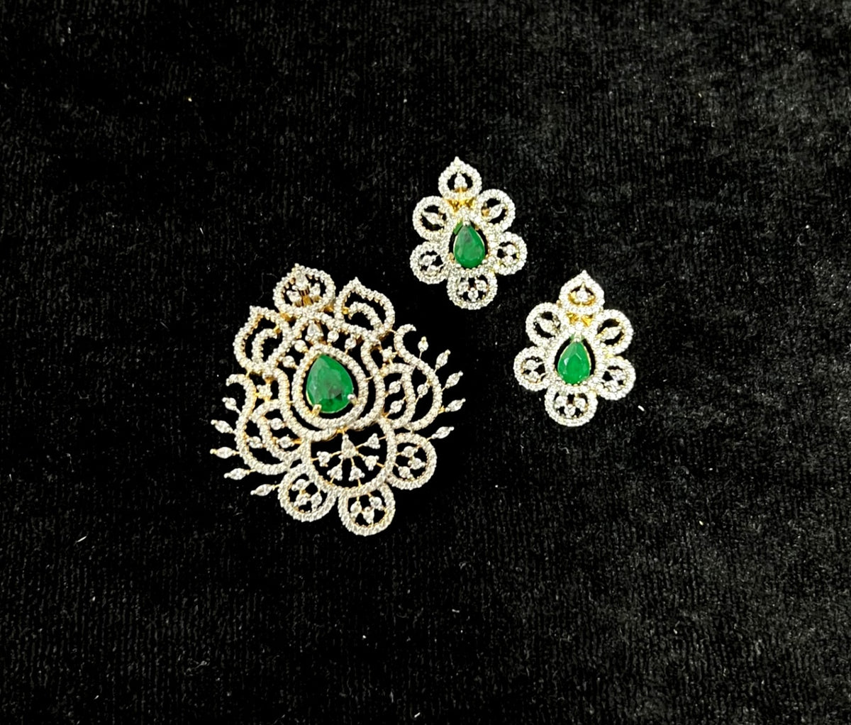 PENDANT SET / LOCKETS Locket 033 DIAMOND EMERALD