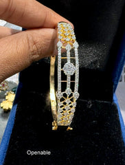 BRACELET/BANGLE Bracelet 015 WHITE Openable