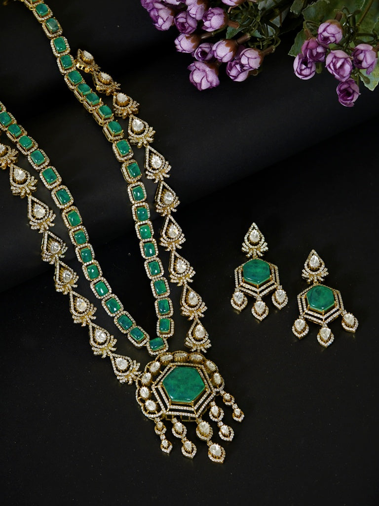 NECKLACE Necklace Long 736 - NE736 Mozonite With Victorian Polish EMERALD