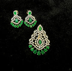 PENDANT SET CHAINS pendant set 217 DIAMOND EMERALD