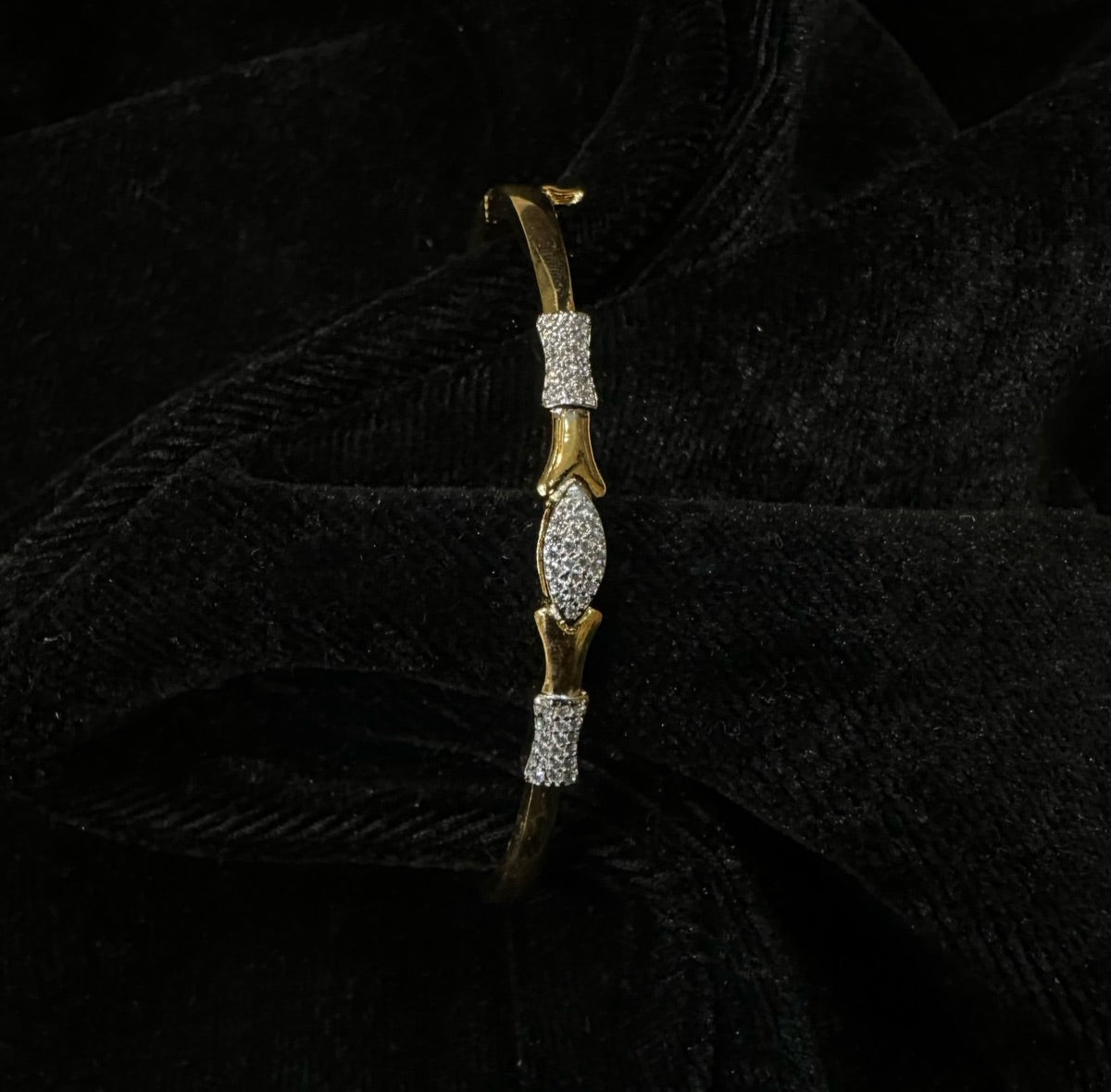 BRACELET/BANGLE bracelet 057 DUAL PLATING DIAMOND LOOK Openable