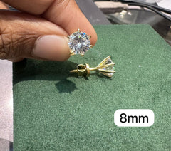 Earring Solitare eartops 8mm DIAMOND GOLDEN