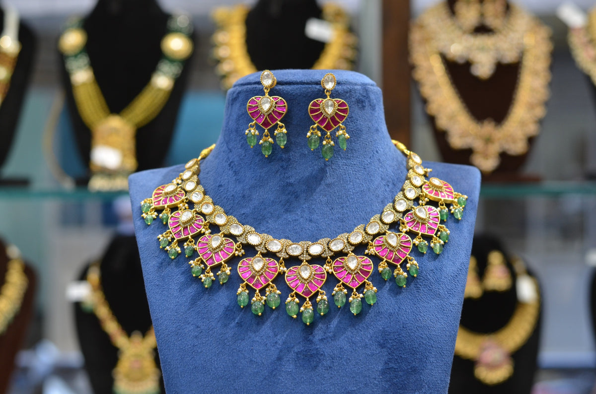 NECKLACE Necklace 748 Mozonite With Victorian Polish RUBY