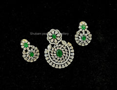 PENDANT SET CHAINS Pendant set 157 DIAMOND EMERALD