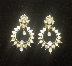 Earring Er049 GOLDEN STONE WHITE