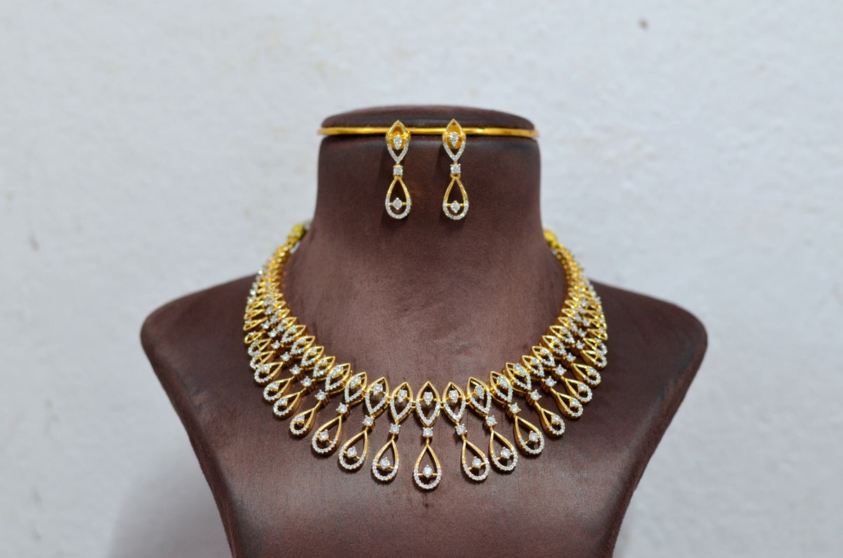 NECKLACE Necklace 041 DIAMOND DUAL PLATING DIAMOND LOOK