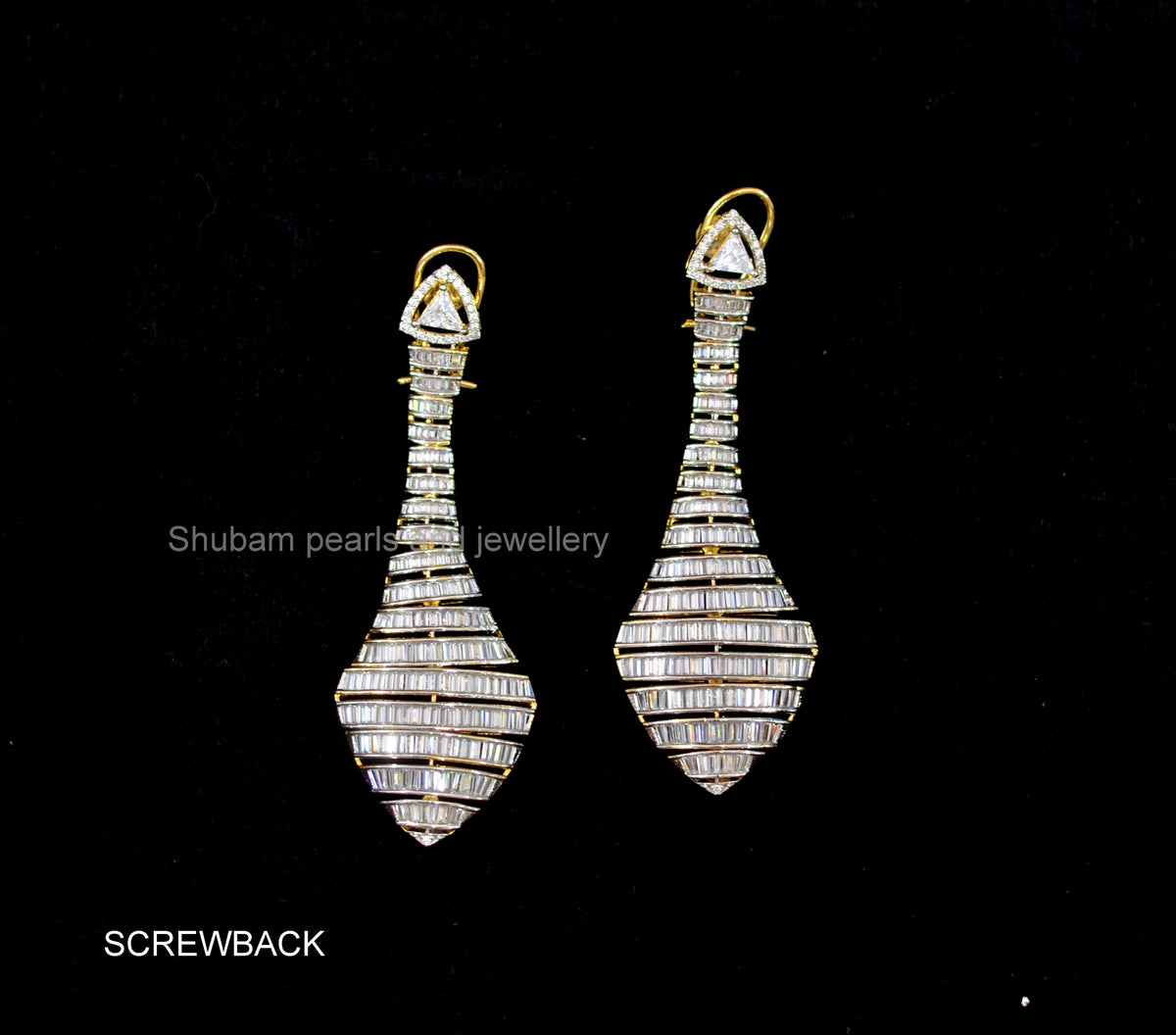 Earring Earrings 299 DIAMOND DUAL PLATING DIAMOND LOOK
