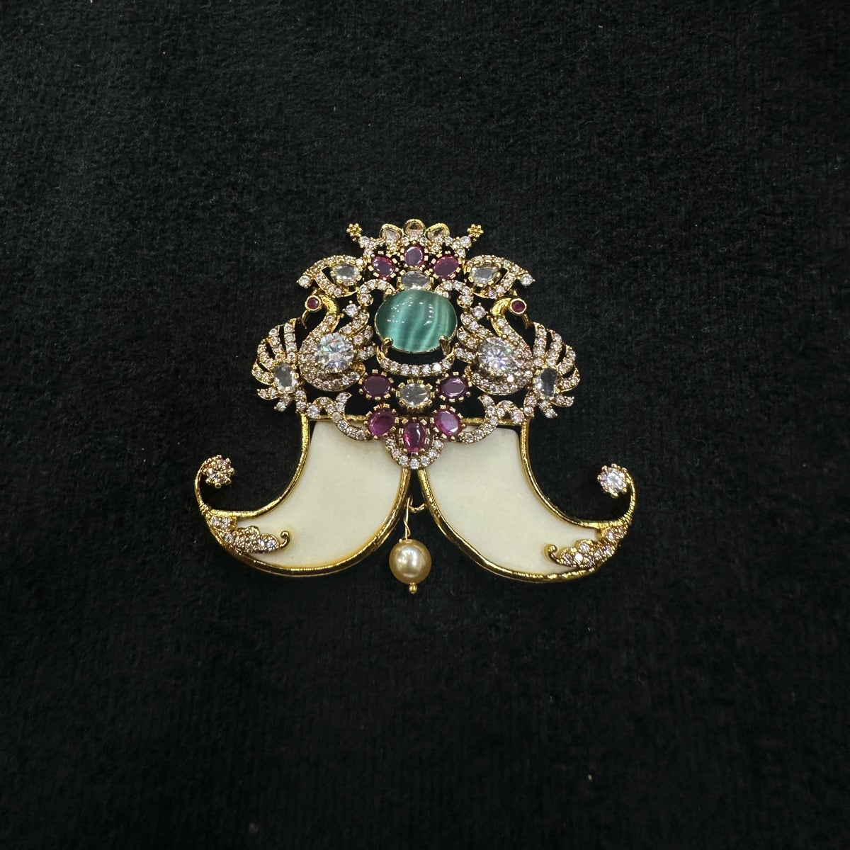 PENDANT SET / LOCKETS Tiger nail locket 119 NAKSHI AD STONE MULTI COLOR
