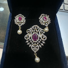 PENDANT SET / LOCKETS Pendant set 281 DIAMOND RUBY