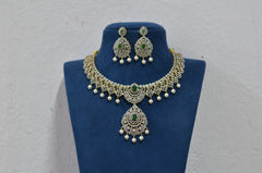 NECKLACE Necklace 931 DIAMOND  EMERALD