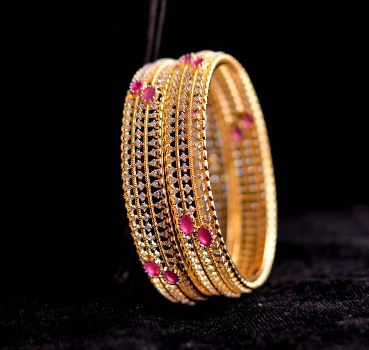 BRACELET/BANGLE bangles 001 RUBY 2'8