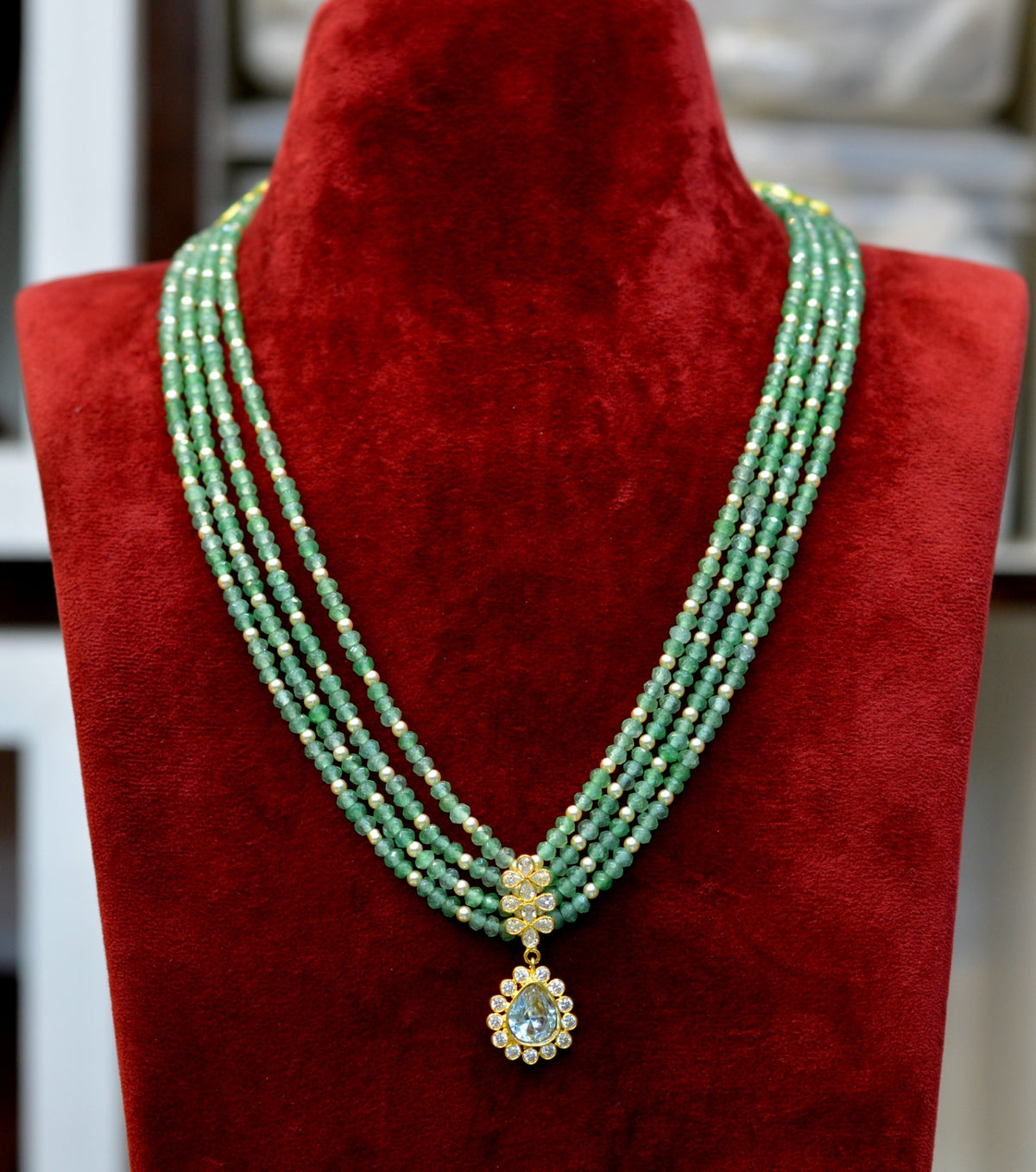 BEADS MALA AND CHAINS pendant beads mala 001 EMERALD medium