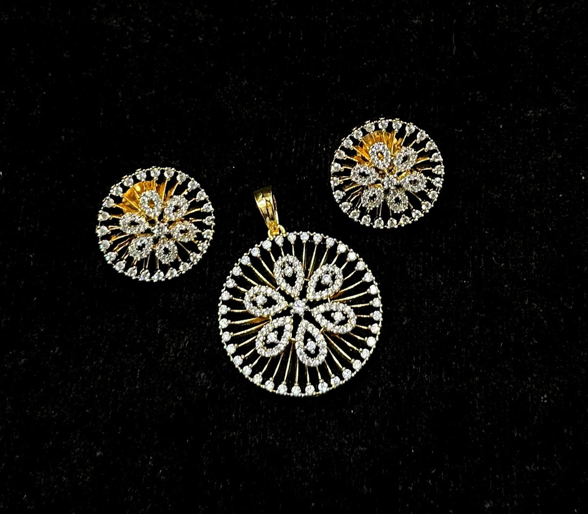 PENDANT SET / LOCKETS pendant set 237 DIAMOND DUAL PLATING DIAMOND LOOK