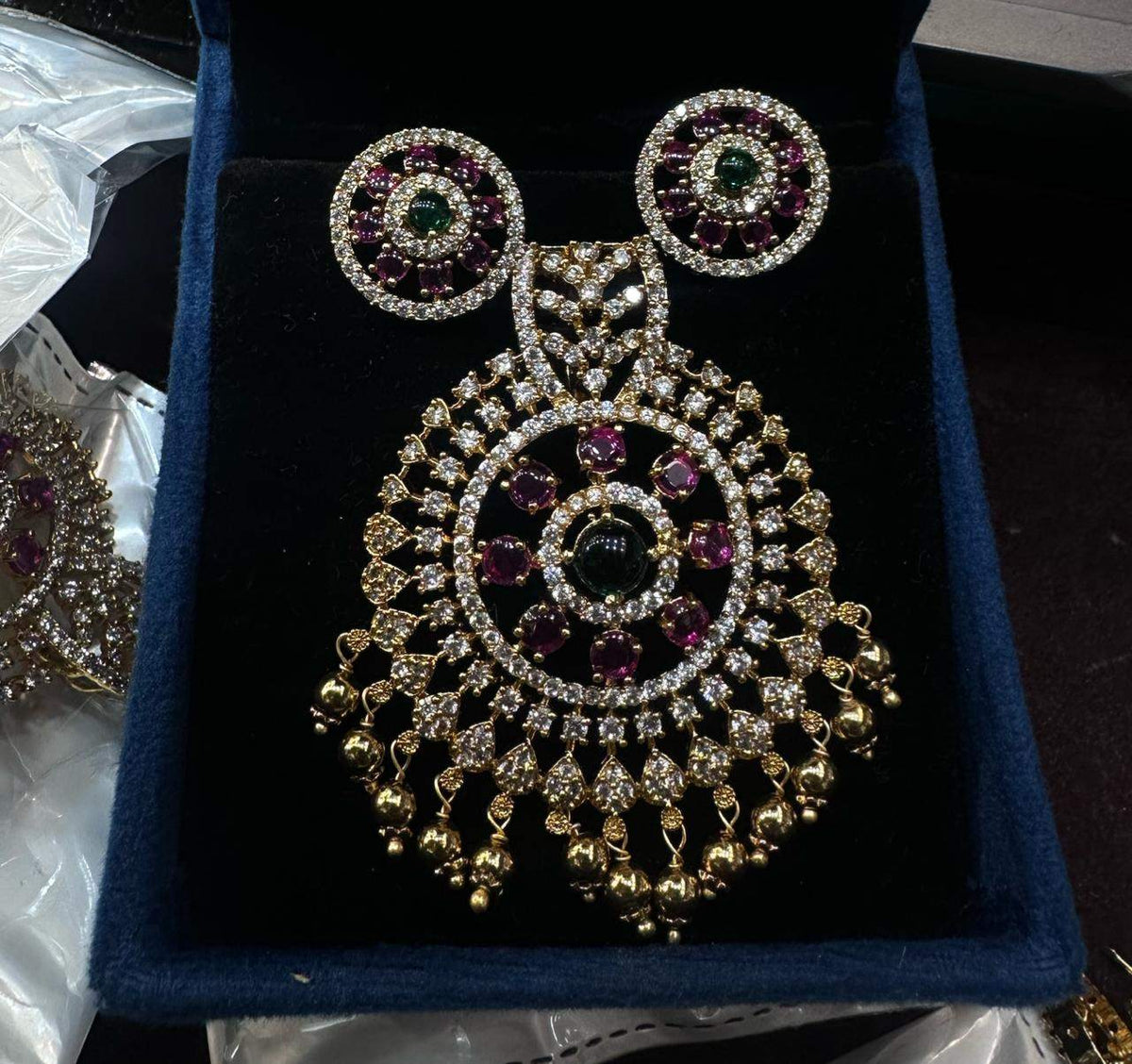 PENDANT SET CHAINS pendant set 127 GOLDEN STONE RUBY