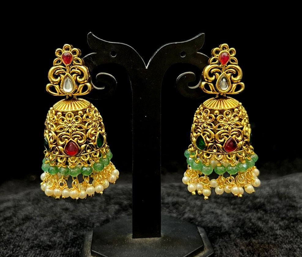 Earring EARRING 150 MATTE NAKSHI EMERALD