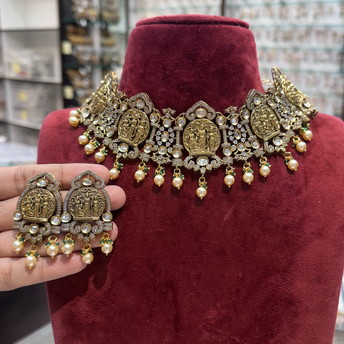 NECKLACE NK048 VICKTORIAN  MULTI COLOR