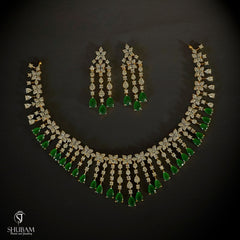 NECKLACE Necklace 111 DIAMOND EMERALD