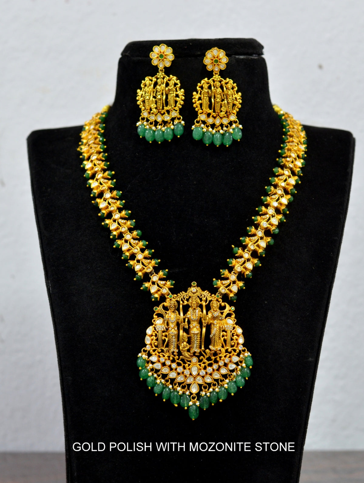 NECKLACE NK039 MOZONITE EMERALD