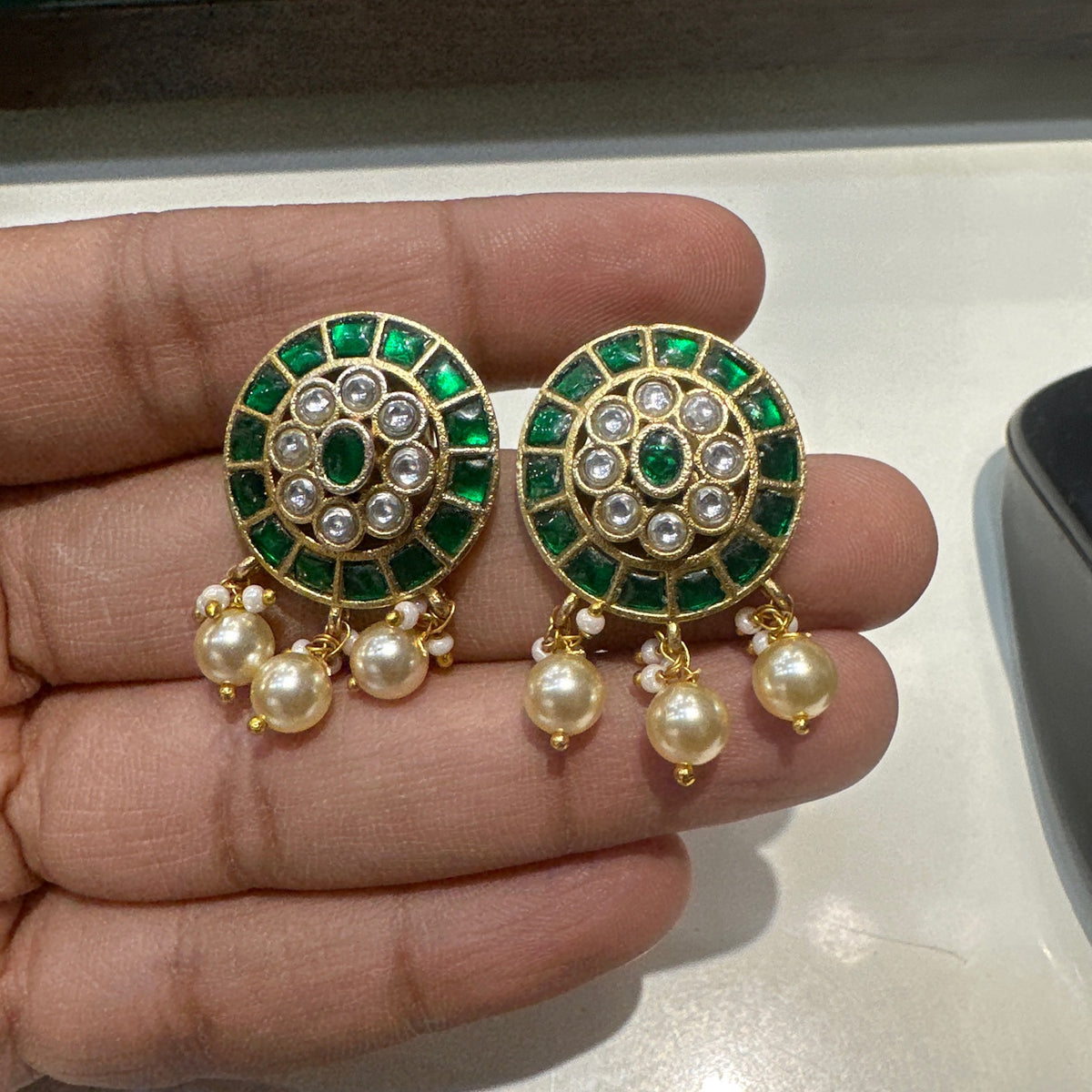 JADAU eartops 147 JADAU EMERALD