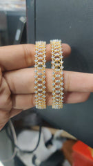 BR-BG1009-1-WH-24