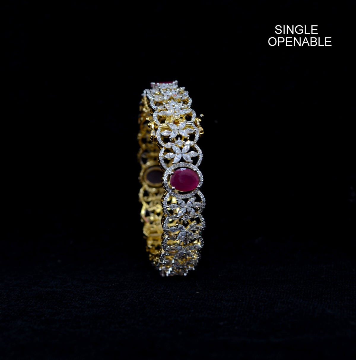 BRACELET/BANGLE Bangle 057 RUBY 2'4 OPENABLE