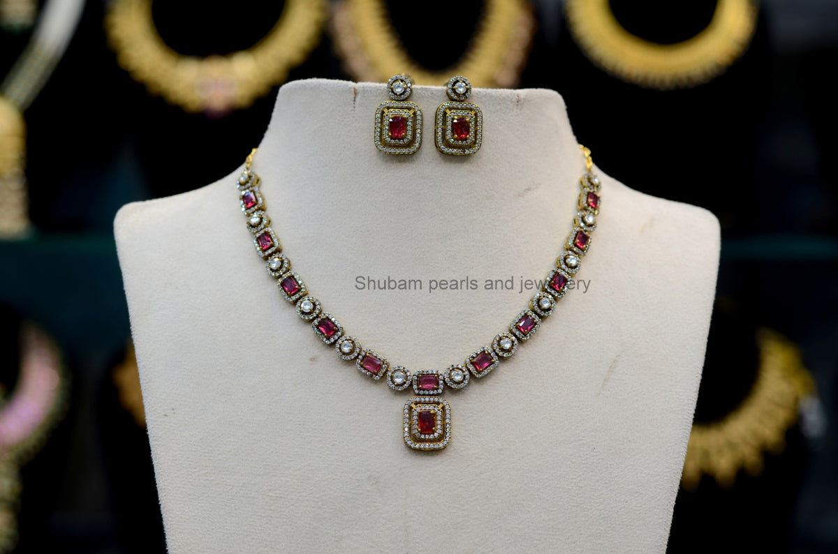 NECKLACE Nk331 VICKTORIAN  RUBY