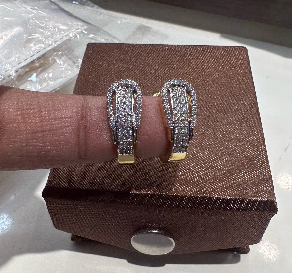 Earring Eartops 212 DIAMOND DUAL PLATING DIAMOND LOOK