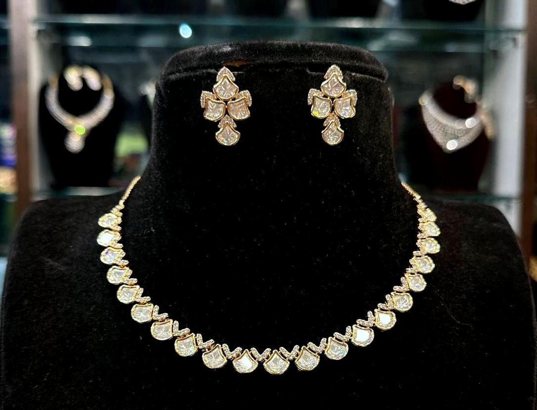 NECKLACE necklace 621 Kundan GOLDEN