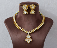 NECKLACE NK159 Mozonite With Victorian Polish WHITE